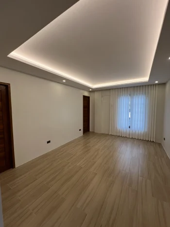 Brand New 2-Storey House in Chateaux de Paris, South Forbes, Silang, Cavite