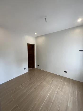 brand-new-modern-asian-contemporary-home-in-the-villas-south-forbes-silang-cavite