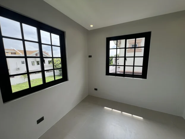 brand-new-modern-asian-contemporary-home-in-the-villas-south-forbes-silang-cavite