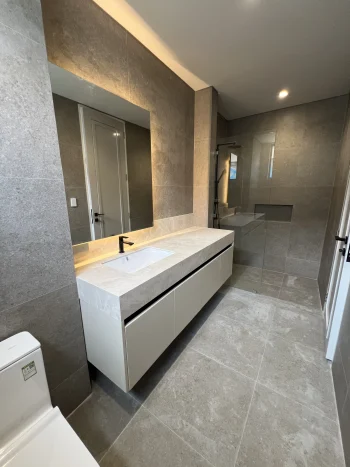 Brand New 3-Storey Luxury Home