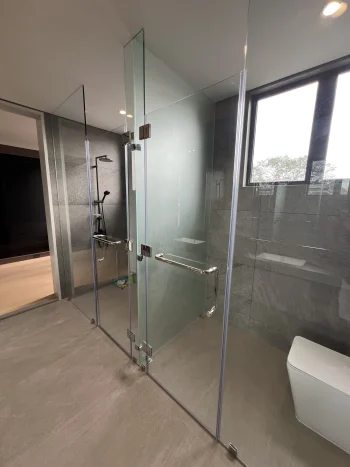 Brand New 3-Storey Luxury Home