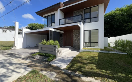 270 sqm Residential Home in Treveia, Nuvali, Calamba, Laguna