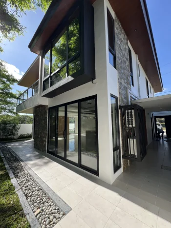 270-sqm-residential-home-for-sale-in-treveia-nuvali-calamba-laguna