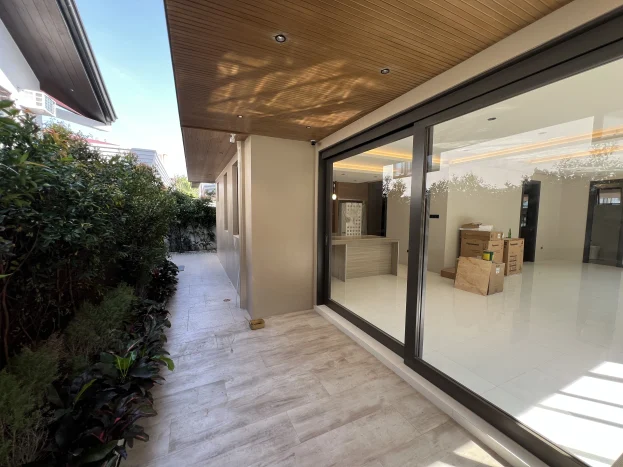 renovated-2-storey-house-in-tahanan-village-bf-homes-paranaque-city