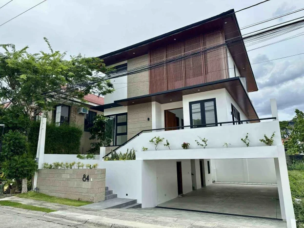 brand-new-3-level-designer-home-in-verdana-homes-daang-hari-bacoor-cavite