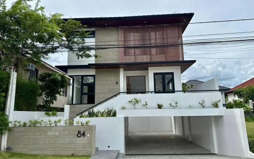 200 sqm Brand New 3-Level Designer Home in Verdana Homes Daang Hari, Bacoor, Cavite