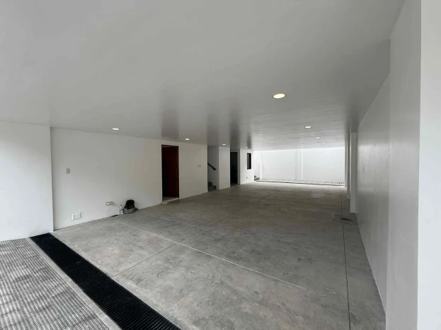 brand-new-3-level-designer-home-in-verdana-homes-daang-hari-bacoor-cavite