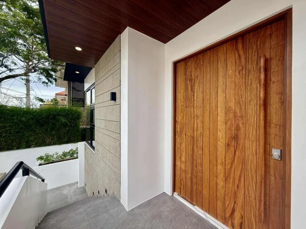 brand-new-3-level-designer-home-in-verdana-homes-daang-hari-bacoor-cavite