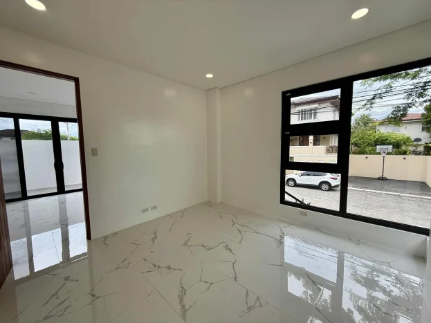 brand-new-3-level-designer-home-in-verdana-homes-daang-hari-bacoor-cavite