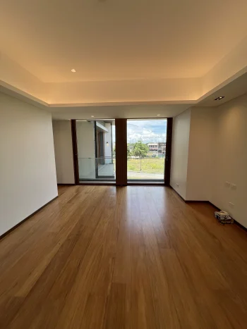 brand-new-resort-type-3-storey-house-in-alabang-west-daang-hari-las-pinas-city