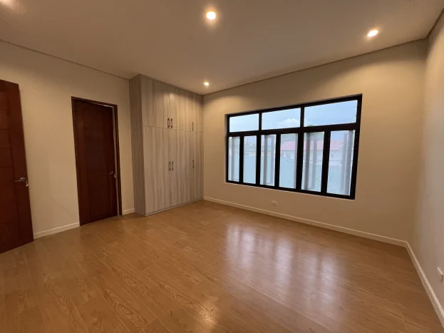 brand-new-2-storey-corner-house-in-bf-homes-paranaque-city