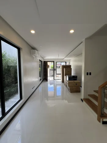 brand-new-3-storey-house-in-bf-homes-paranaque-city-2