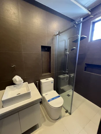 brand-new-3-storey-house-in-bf-homes-paranaque-city-2