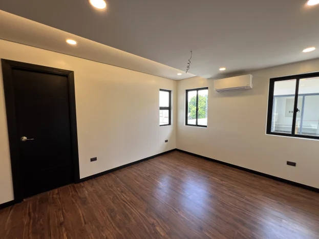 brand-new-3-storey-house-in-bf-homes-paranaque-city-2