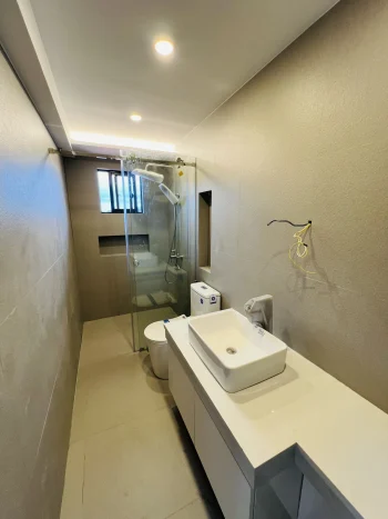 brand-new-3-storey-house-in-bf-homes-paranaque-city