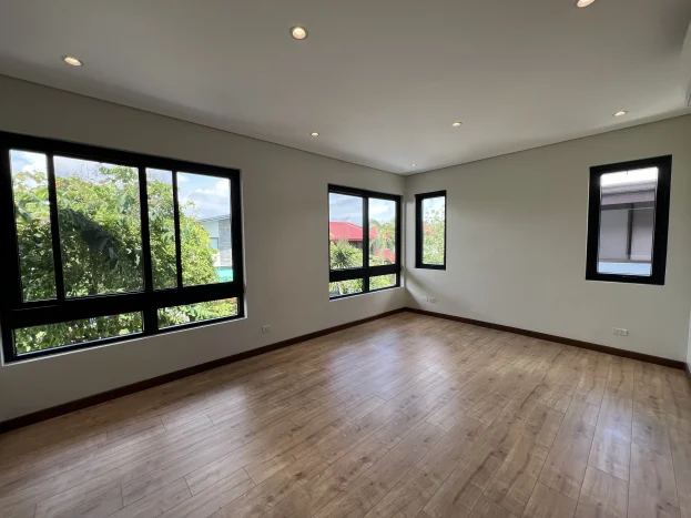 Brand New 4-Bedroom House with Swimming Pool in Ayala Southvale Primera, Bacoor, Cavite