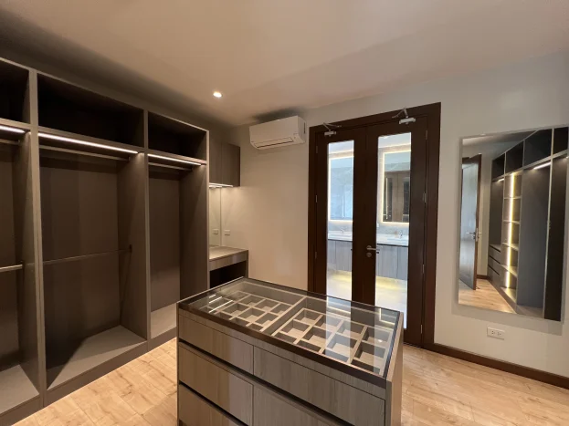 Brand New 4-Bedroom House with Swimming Pool in Ayala Southvale Primera, Bacoor, Cavite