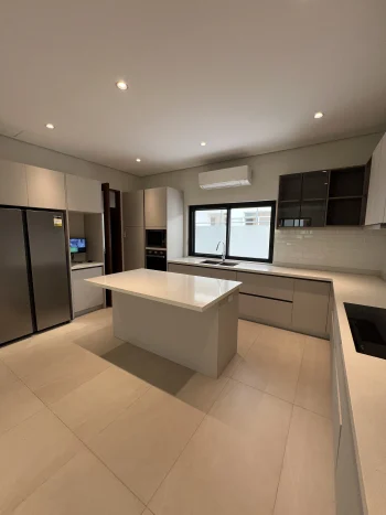 Brand New 4-Bedroom House with Swimming Pool in Ayala Southvale Primera, Bacoor, Cavite