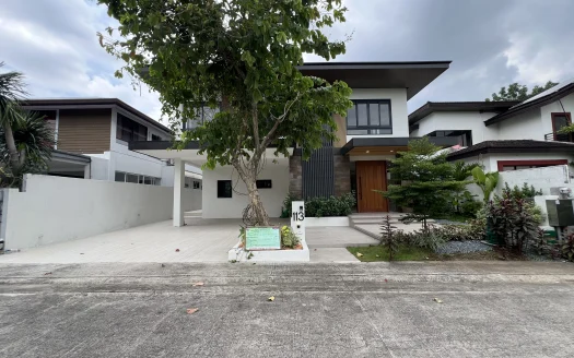 404 sqm Brand New 4-Bedroom House with Swimming Pool in Ayala Southvale Primera, Bacoor, Cavite