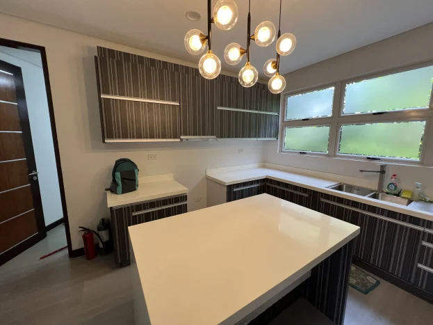 461 sqm 5-Year-Old 5-Bedroom Corner House in Ayala Southvale Sonera, Daang Hari, Las Piñas City