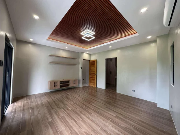 Brand New 4-Bedroom House with Roof Deck in Pueblo Del Sol, Tagaytay, Cavite