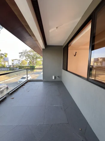 Brand New 4-Bedroom Luxury House with Jacuzzi and Lanai in Ayala Southvale Sonera, Las Piñas City