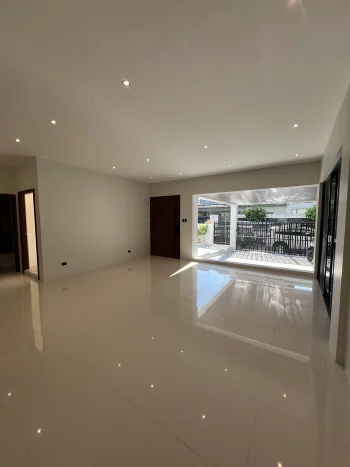 280 sqm Renovated Bungalow in BF Homes, Parañaque City