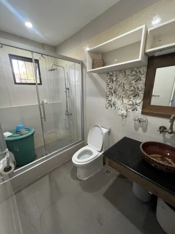 200-sqm-5-bedroom-house-and-lot-with-en-suite-bathrooms-in-cittadella-executive-village-las-pinas-city
